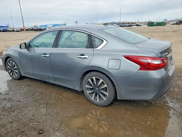 1N4AL3AP9JC170372 2018 NISSAN ALTIMA - Image 2