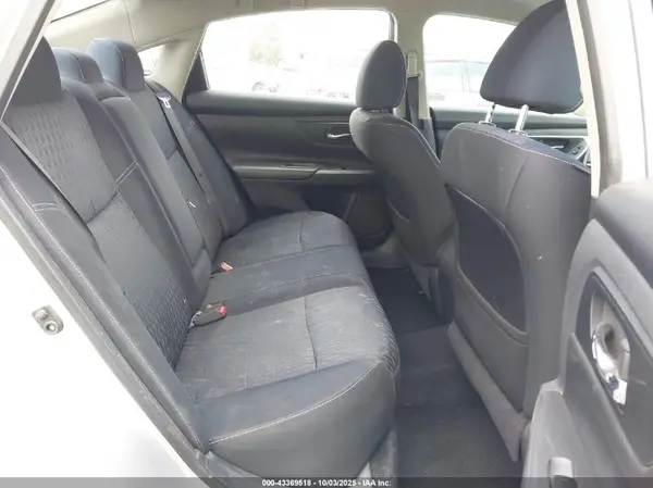 1N4AL3AP9JC175152 2018 NISSAN ALTIMA - Image 8