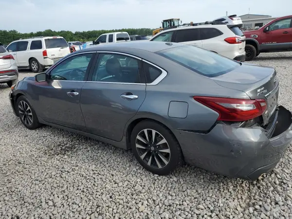 1N4AL3AP9JC175796 2018 NISSAN ALTIMA - Image 2