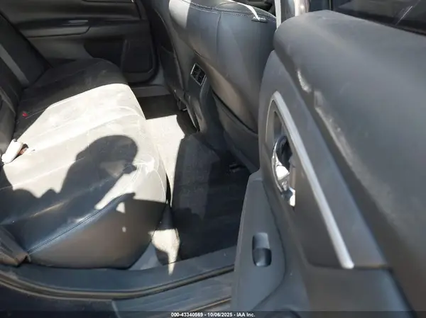 1N4AL3AP9JC179928 2018 NISSAN ALTIMA - Image 8