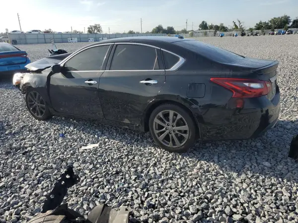 1N4AL3AP9JC182389 2018 NISSAN ALTIMA - Image 2