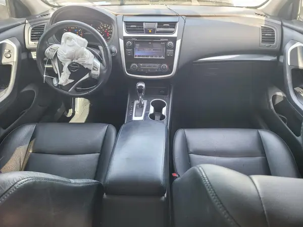 1N4AL3AP9JC182389 2018 NISSAN ALTIMA - Image 8
