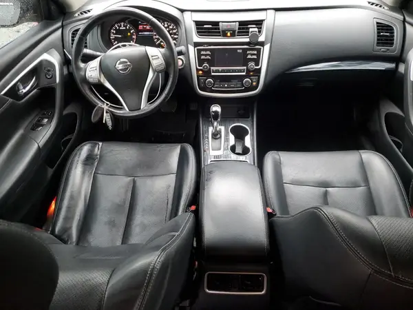 1N4AL3AP9JC189083 2018 NISSAN ALTIMA - Image 8