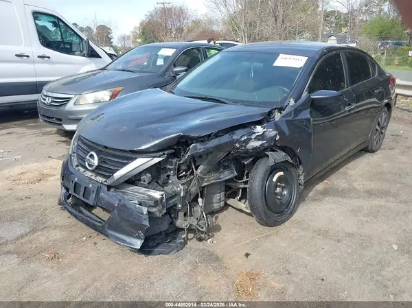 1N4AL3AP9JC189178 2018 NISSAN ALTIMA - Image 2