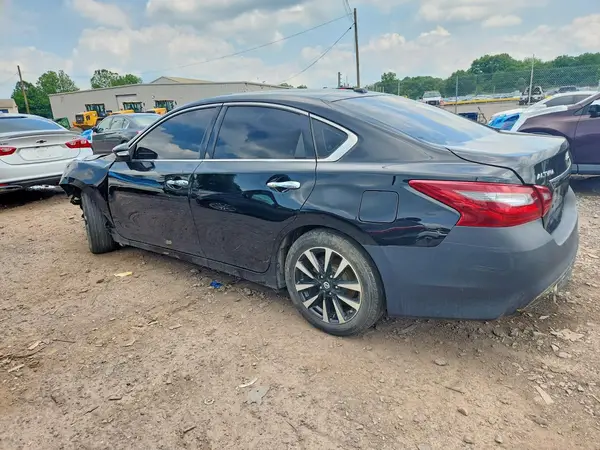1N4AL3AP9JC189276 2018 NISSAN ALTIMA - Image 2