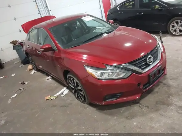 1N4AL3AP9JC193487 2018 NISSAN ALTIMA - Image 1