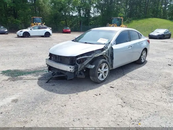 1N4AL3AP9JC194106 2018 NISSAN ALTIMA - Image 2
