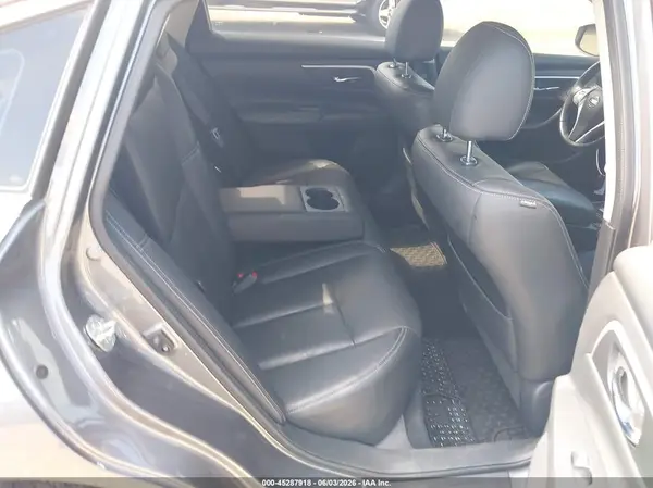 1N4AL3AP9JC194977 2018 NISSAN ALTIMA - Image 8