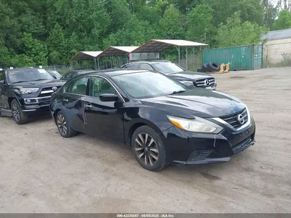 1N4AL3AP9JC195157 2018 NISSAN ALTIMA - Image 1