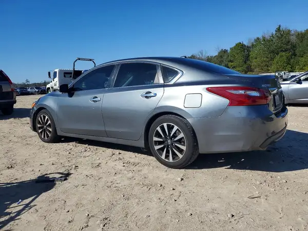 1N4AL3AP9JC195904 2018 NISSAN ALTIMA - Image 2