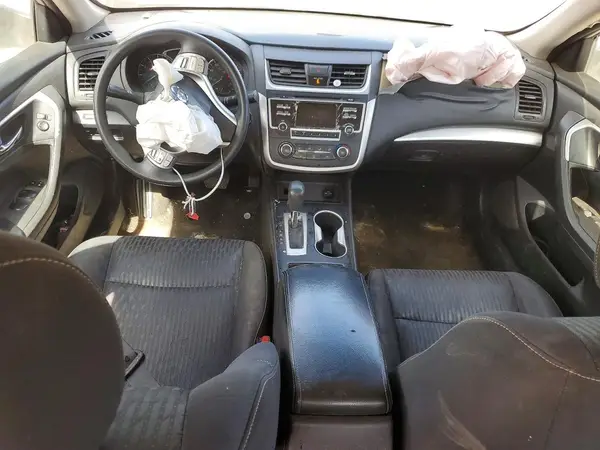 1N4AL3AP9JC196390 2018 NISSAN ALTIMA - Image 8