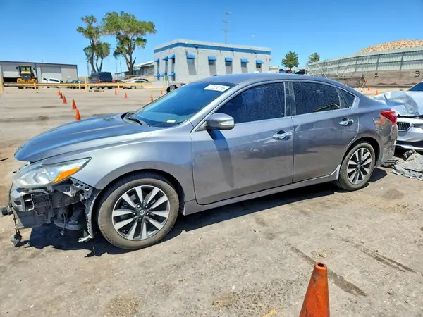 1N4AL3AP9JC196907 2018 NISSAN ALTIMA - Image 1