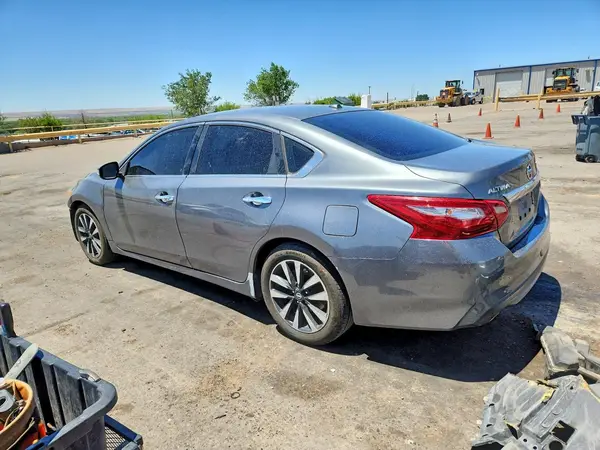 1N4AL3AP9JC196907 2018 NISSAN ALTIMA - Image 2