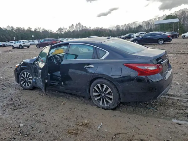 1N4AL3AP9JC197121 2018 NISSAN ALTIMA - Image 2