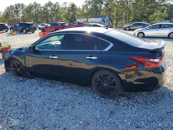1N4AL3AP9JC200468 2018 NISSAN ALTIMA - Image 2