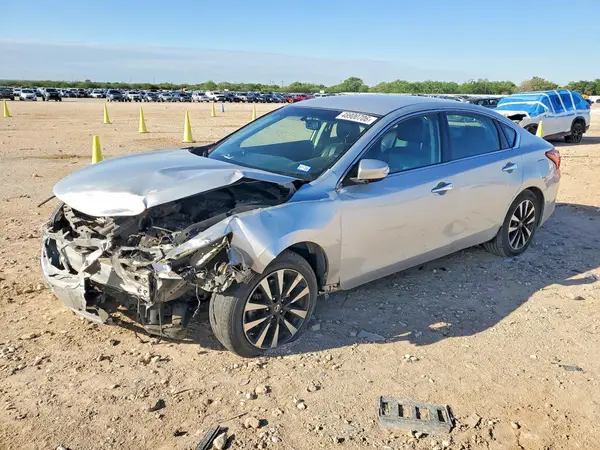 1N4AL3AP9JC201717 2018 NISSAN ALTIMA - Image 1
