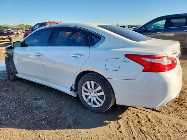1N4AL3AP9JC201734 2018 NISSAN ALTIMA - Image 2