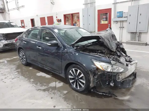 1N4AL3AP9JC202320 2018 NISSAN ALTIMA - Image 1