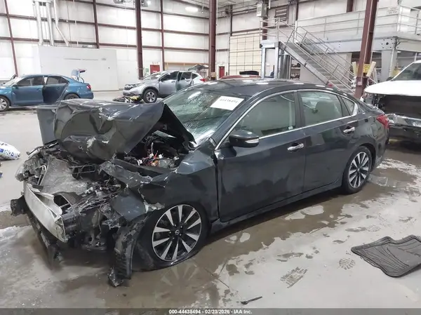 1N4AL3AP9JC202320 2018 NISSAN ALTIMA - Image 2