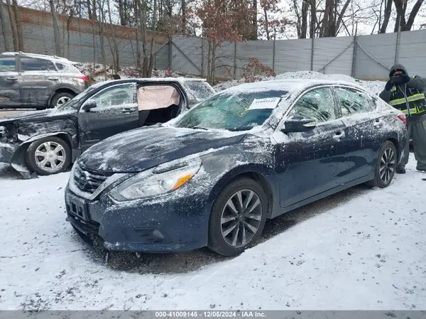1N4AL3AP9JC202351 2018 NISSAN ALTIMA - Image 2