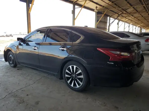 1N4AL3AP9JC202723 2018 NISSAN ALTIMA - Image 2