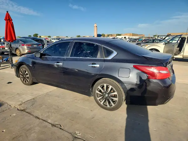 1N4AL3AP9JC203984 2018 NISSAN ALTIMA - Image 2