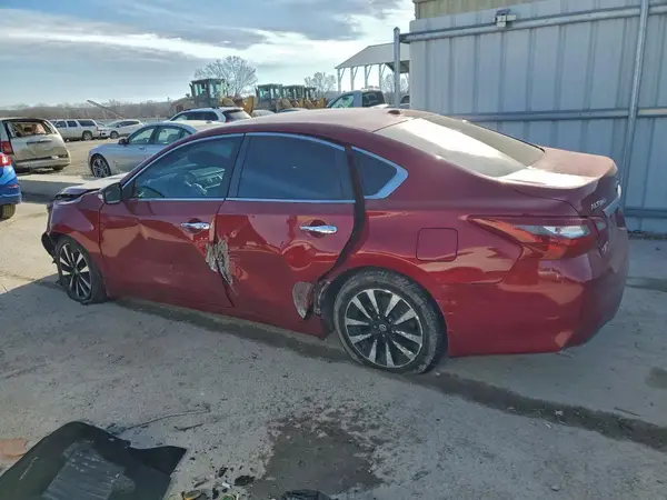 1N4AL3AP9JC205962 2018 NISSAN ALTIMA - Image 2