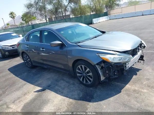 1N4AL3AP9JC208196 2018 NISSAN ALTIMA - Image 1