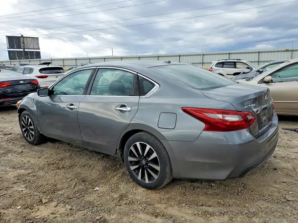 1N4AL3AP9JC212183 2018 NISSAN ALTIMA - Image 2