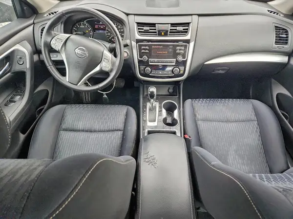 1N4AL3AP9JC213690 2018 NISSAN ALTIMA - Image 8