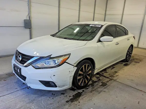 1N4AL3AP9JC214841 2018 NISSAN ALTIMA - Image 1