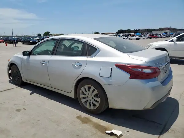 1N4AL3AP9JC216623 2018 NISSAN ALTIMA - Image 2