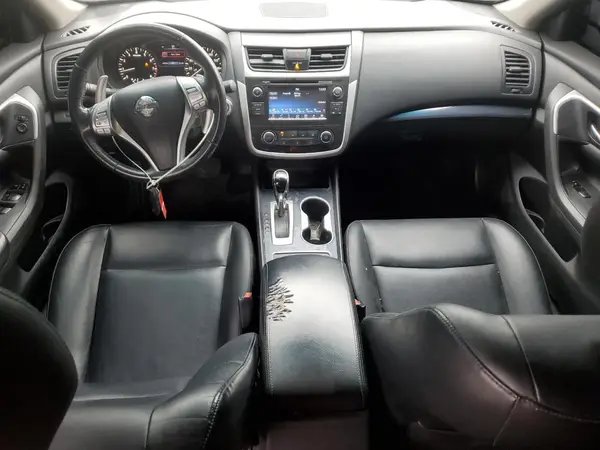 1N4AL3AP9JC219523 2018 NISSAN ALTIMA - Image 8