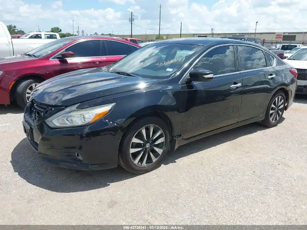 1N4AL3AP9JC225211 2018 NISSAN ALTIMA - Image 2
