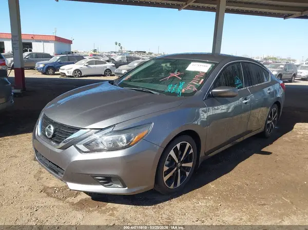 1N4AL3AP9JC225466 2018 NISSAN ALTIMA - Image 2