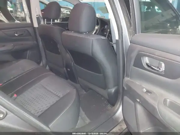 1N4AL3AP9JC229694 2018 NISSAN ALTIMA - Image 8
