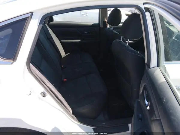 1N4AL3AP9JC230182 2018 NISSAN ALTIMA - Image 8