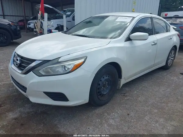 1N4AL3AP9JC233549 2018 NISSAN ALTIMA - Image 2