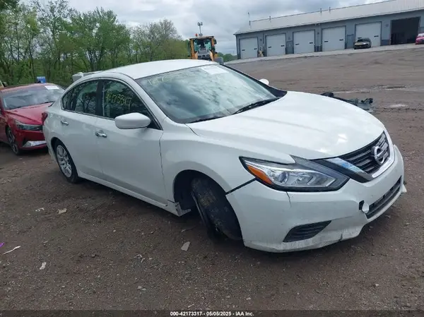 1N4AL3AP9JC233616 2018 NISSAN ALTIMA - Image 1