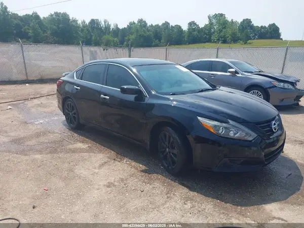 1N4AL3AP9JC234118 2018 NISSAN ALTIMA - Image 1
