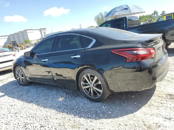1N4AL3AP9JC234362 2018 NISSAN ALTIMA - Image 2
