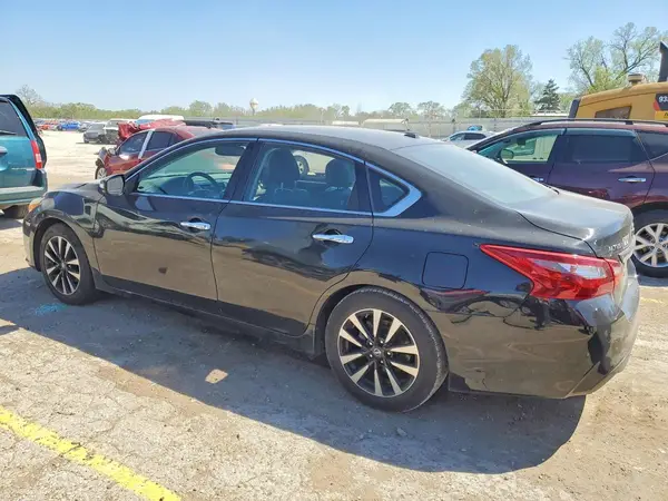 1N4AL3AP9JC236550 2018 NISSAN ALTIMA - Image 2