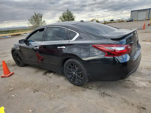 1N4AL3AP9JC240310 2018 NISSAN ALTIMA - Image 2