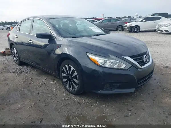 1N4AL3AP9JC240551 2018 NISSAN ALTIMA - Image 1
