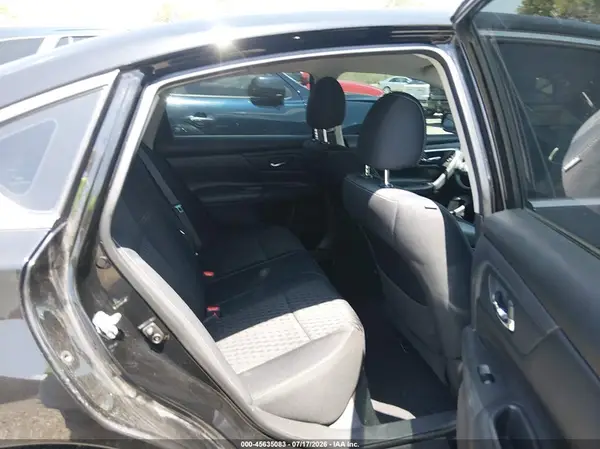 1N4AL3AP9JC240579 2018 NISSAN ALTIMA - Image 8