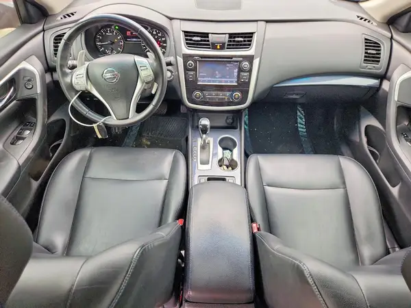 1N4AL3AP9JC242767 2018 NISSAN ALTIMA - Image 8
