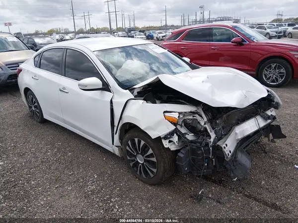 1N4AL3AP9JC243451 2018 NISSAN ALTIMA - Image 1