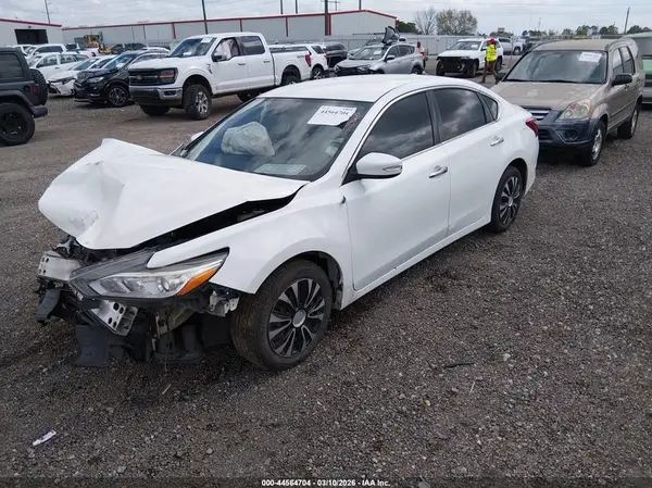 1N4AL3AP9JC243451 2018 NISSAN ALTIMA - Image 2