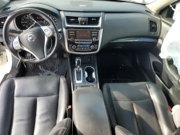 1N4AL3AP9JC243529 2018 NISSAN ALTIMA - Image 8