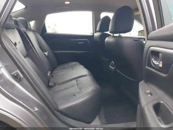1N4AL3AP9JC243823 2018 NISSAN ALTIMA - Image 8